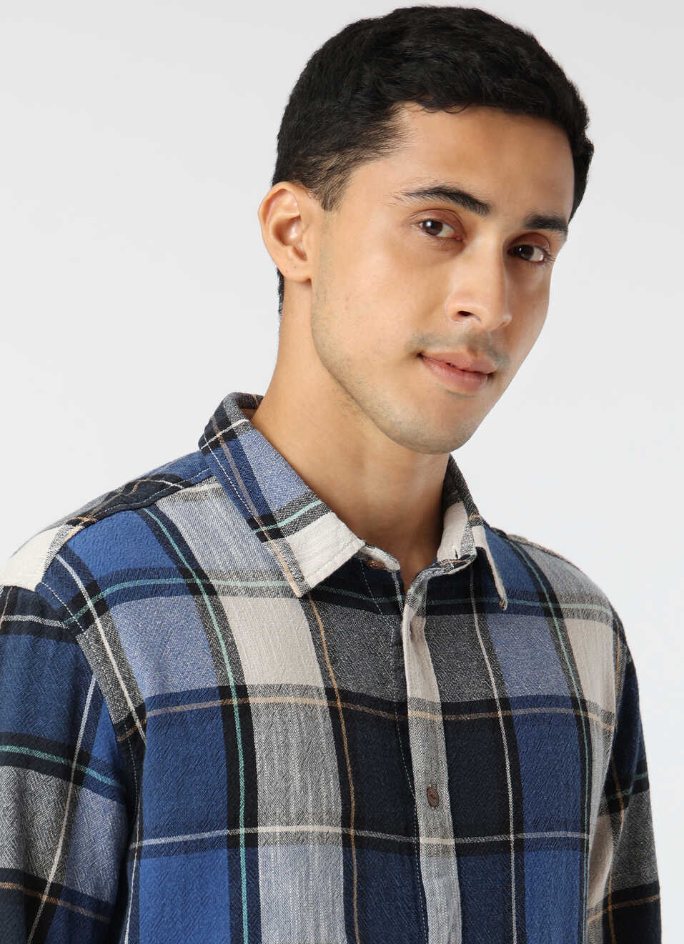 Men Blue Regular Fit Checked Casual Shirt